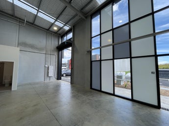 1699638_1.jpg