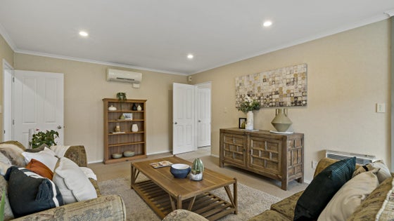 1710714_2.jpg
