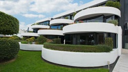 1750504_1.jpg