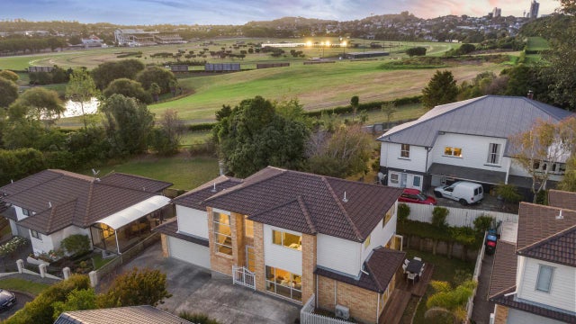 Residential Auction: 12 Hunterville Court, Ellerslie, Auckland | Bayleys