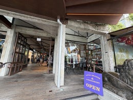 1780144_1.jpg