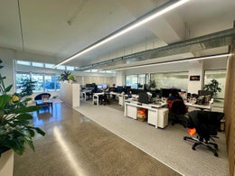 1780296_1.jpg