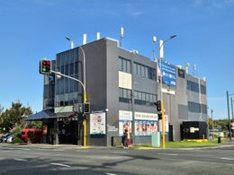 1780700_1.jpg