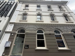 1780851_1.jpg