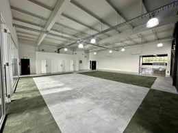 1780945_1.jpg