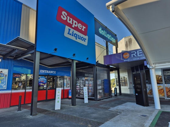 1781026_2.jpg