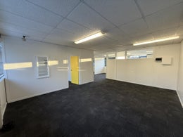 1781042_1.jpg
