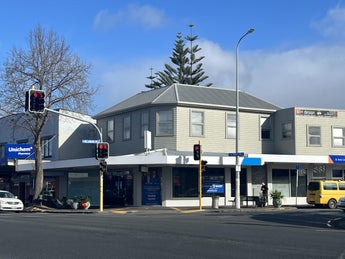 1781576_1.jpg
