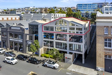 1781598_1.jpg