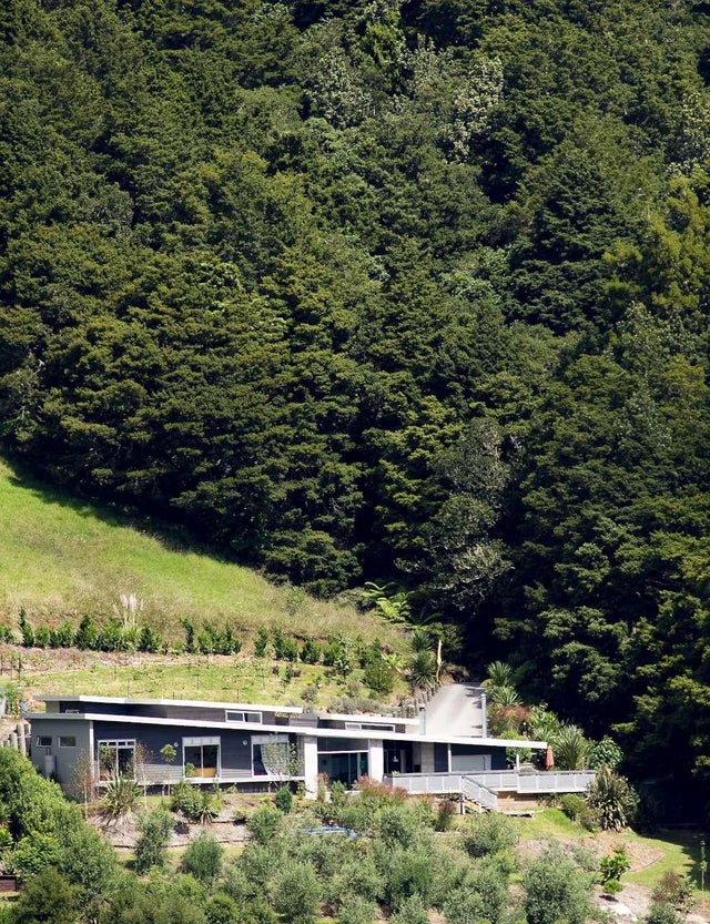 Residential Asking Price NZ675,000 25 Glen Bruce Place, Kamo West