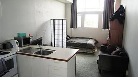 1870679_3.jpg