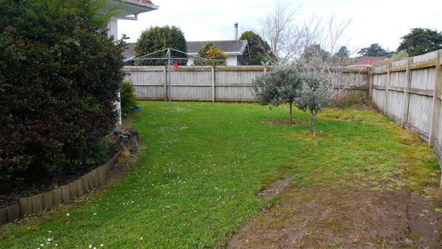 Residential For Rent NZ$650 per week: 4 Ervine Place , Bucklands Beach ...