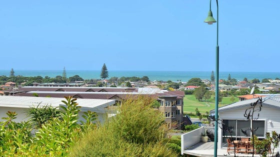 Residential null NZ$950,000: 14 The Ritz, Orewa, Rodney | Bayleys