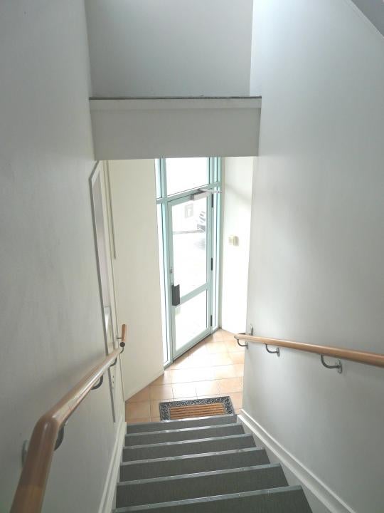 1900258_3.jpg
