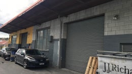 1900975_1.jpg