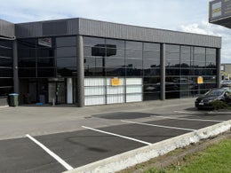 1905535_1.jpg