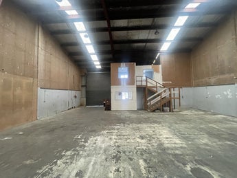 1905887_1.jpg