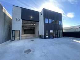 1905905_1.jpg