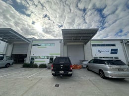 1905976_1.jpg