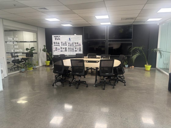 1906017_3.jpg