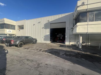 1906147_1.jpg