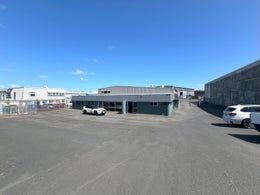 1906298_1.jpg