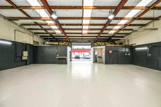 1906459_3.jpg