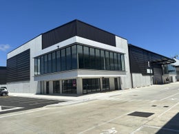 1906570_1.jpg