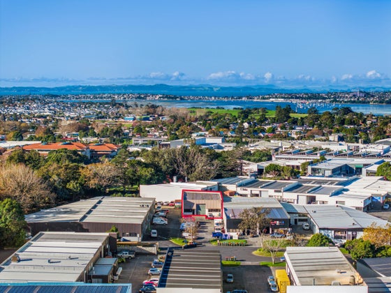 1906735_3.jpg