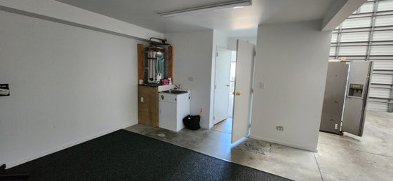 1906748_3.jpg