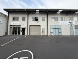 1906760_1.jpg