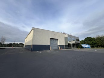1906826_1.jpg