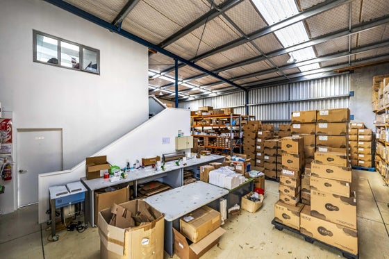 1907031_2.jpg
