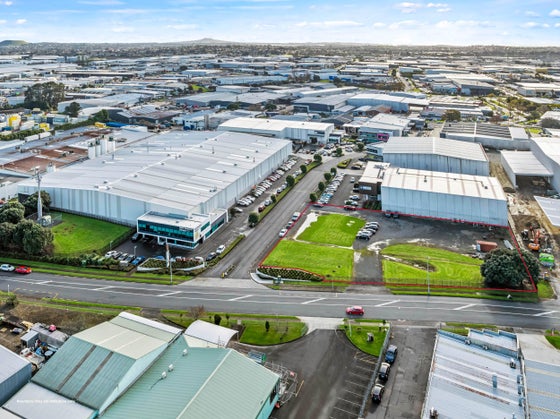 1907062_2.jpg