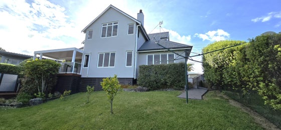 2180751_3.jpg
