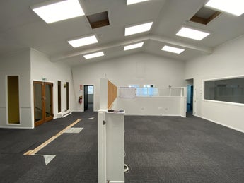 2180836_1.jpg