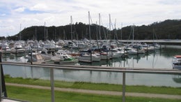 2200252_1.jpg