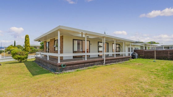 2200612_3.jpg