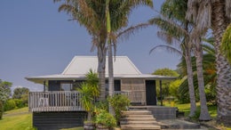 2200643_1.jpg