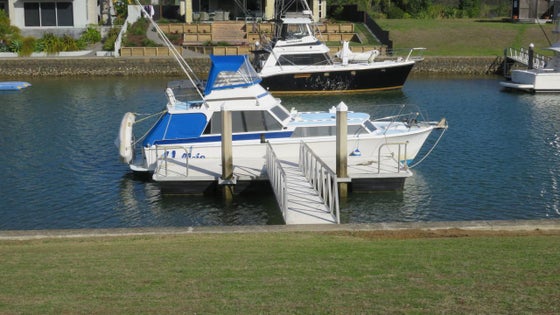 2200646_2.jpg