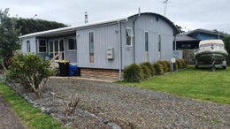 2200775_1.jpg