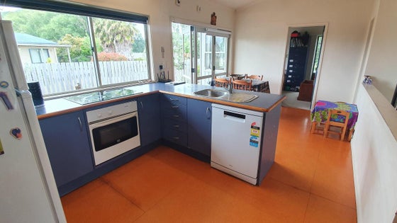 2200775_3.jpg