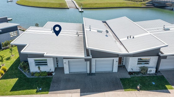 2202483_2.jpg