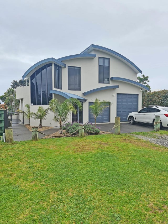 Residential For Rent NZ300 per day 202a Mary Road, Whangamata, ThamesCoromandel Bayleys