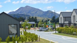 225595_1.jpg