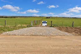 227062_1.jpg