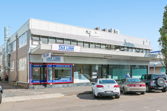 2304191_3.jpg