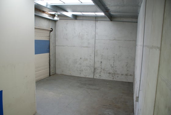 2304544_2.jpg