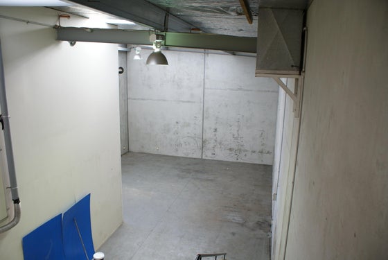 2304544_3.jpg