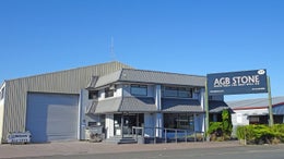 2310549_1.jpg
